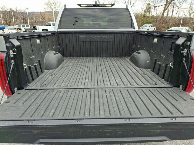 2023 Toyota TUNDRA 4X4 SR5