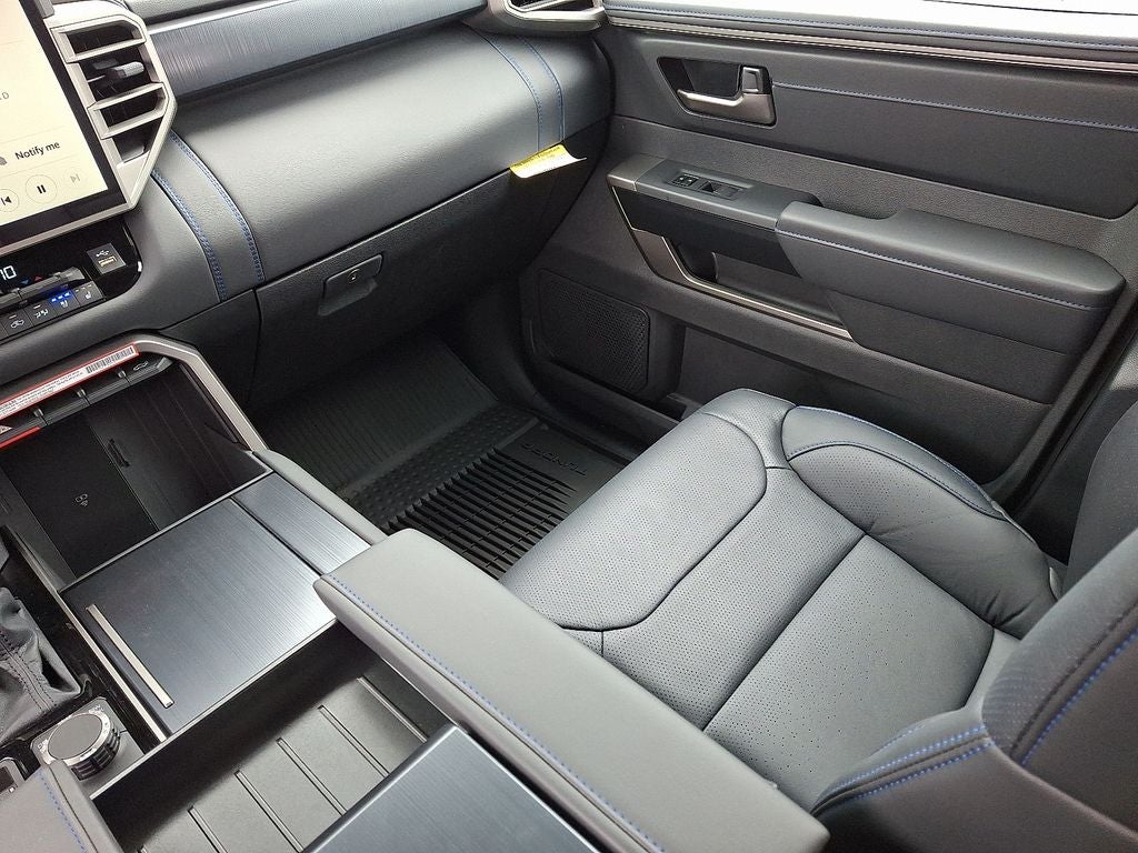 2026 Toyota Tundra i-FORCE MAX Platinum i-FORCE MAX