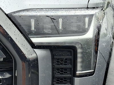 2026 Toyota Tundra i-FORCE MAX Platinum i-FORCE MAX