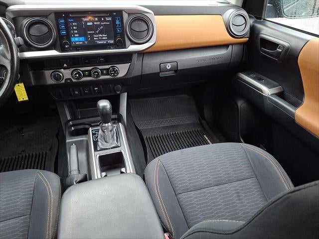 2016 Toyota TACOMA SR5 SR5