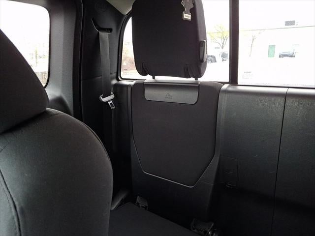 2016 Toyota TACOMA SR5 SR5