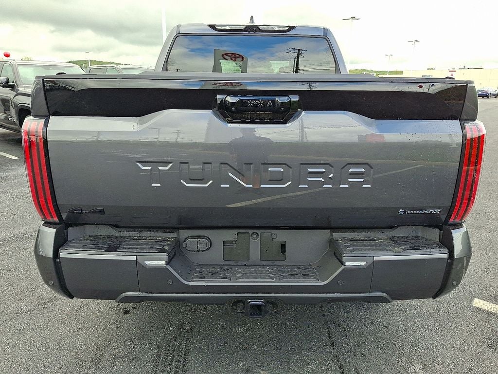 2026 Toyota Tundra i-FORCE MAX Platinum i-FORCE MAX