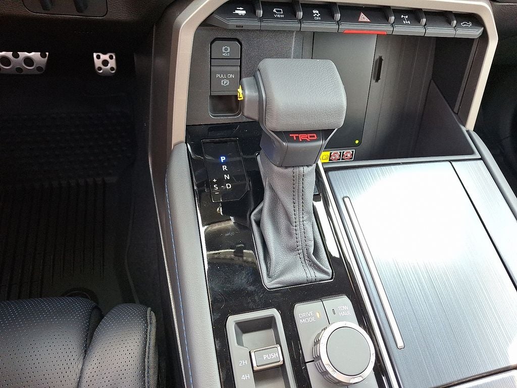 2026 Toyota Tundra i-FORCE MAX Platinum i-FORCE MAX