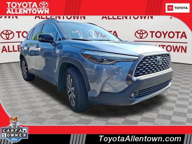 2025 Toyota Corolla Cross XLE