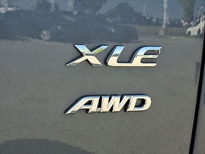 2025 Toyota Corolla Cross XLE