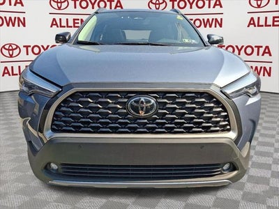 2025 Toyota Corolla Cross XLE