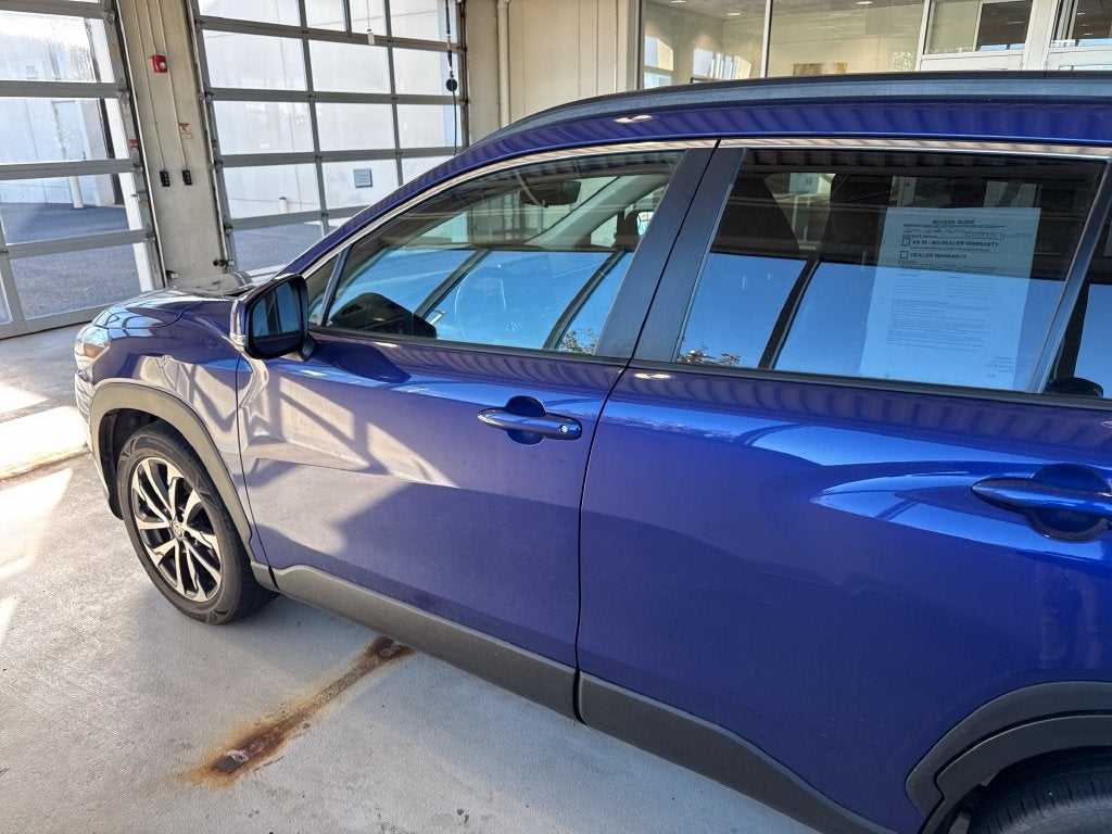 2024 Toyota Corolla Cross XLE