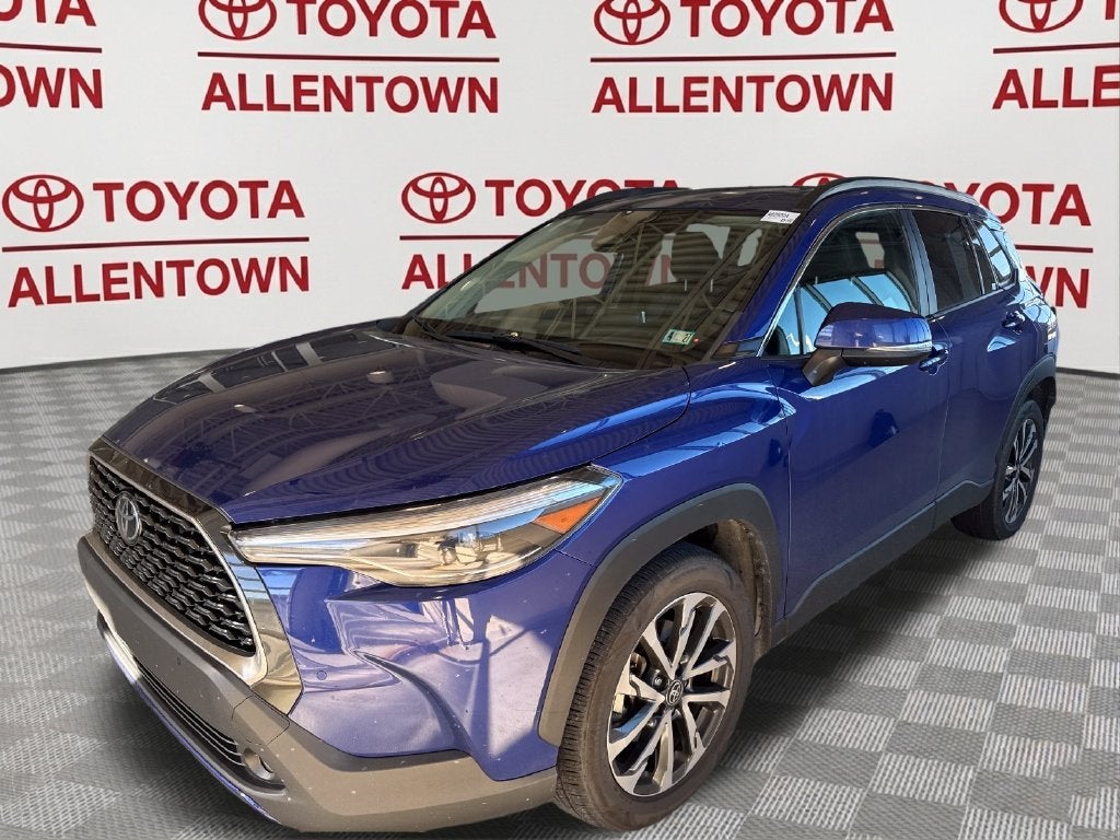 2024 Toyota Corolla Cross XLE