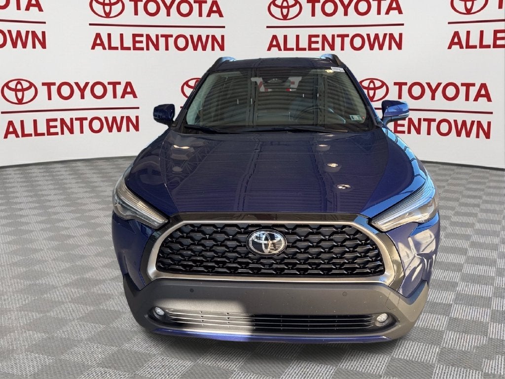 2024 Toyota Corolla Cross XLE