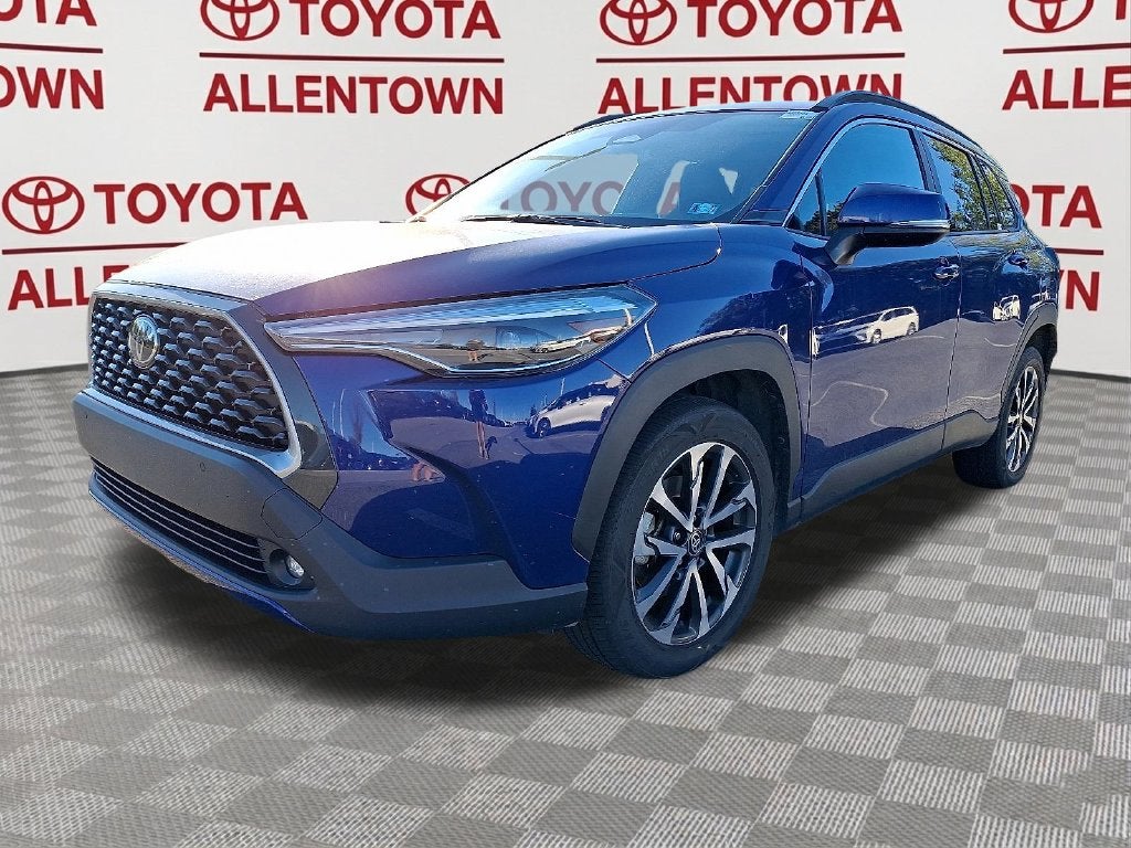 2024 Toyota Corolla Cross XLE