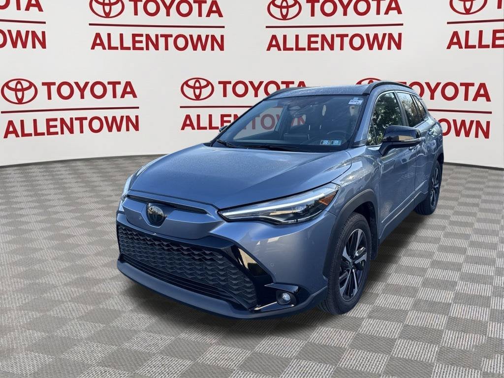 2025 Toyota Corolla Cross Hybrid XSE