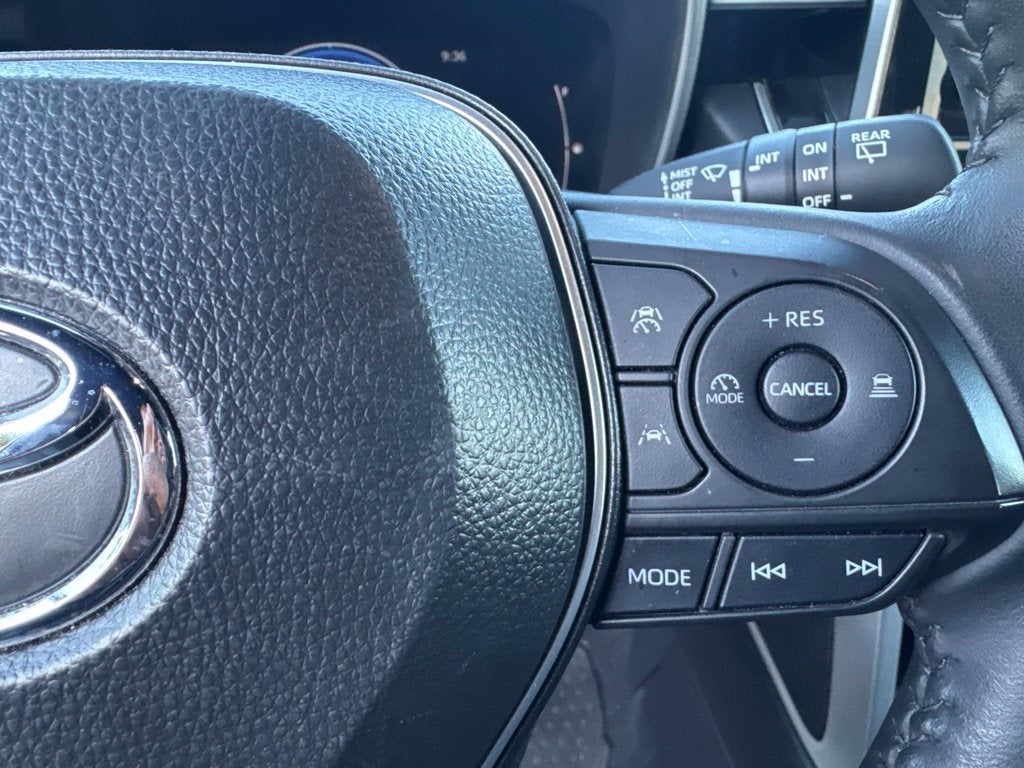 2025 Toyota Corolla Cross Hybrid XSE