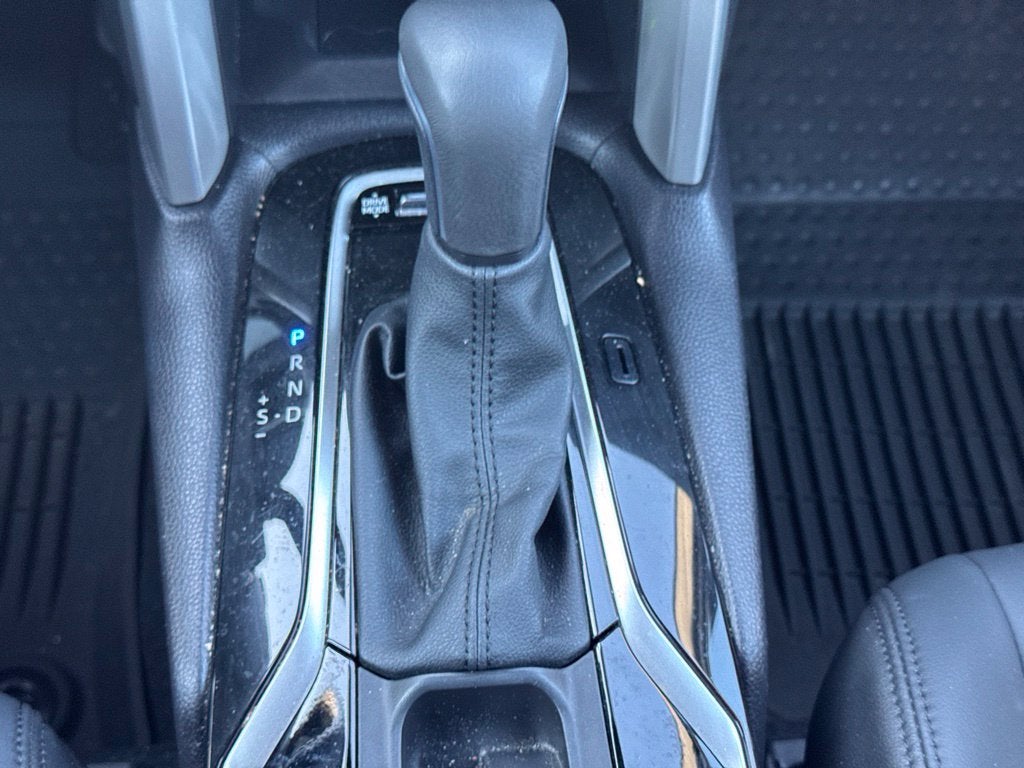 2025 Toyota Corolla Cross Hybrid XSE