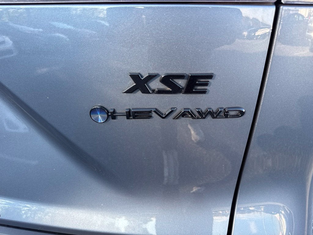 2025 Toyota Corolla Cross Hybrid XSE