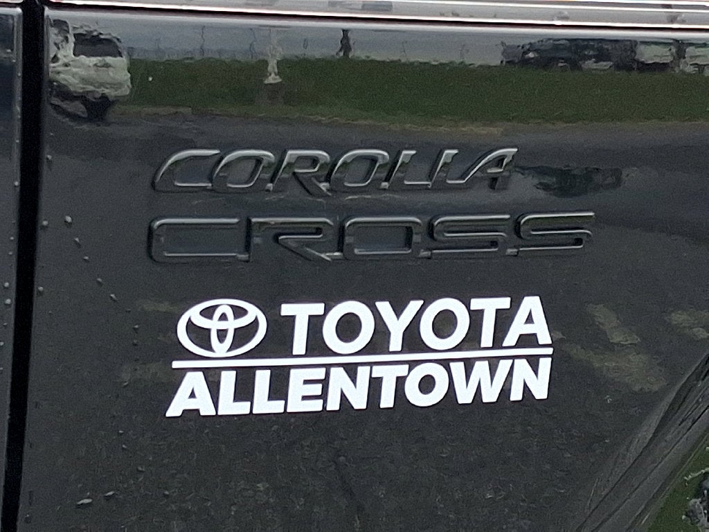 2024 Toyota Corolla Cross Hybrid Hybrid S