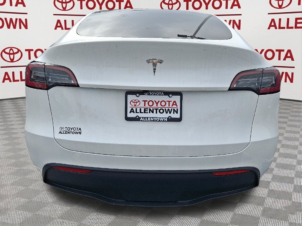 2025 Tesla Model Y Long Range