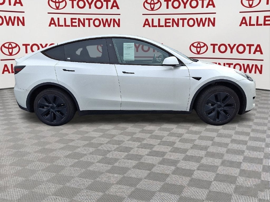 2025 Tesla Model Y Long Range
