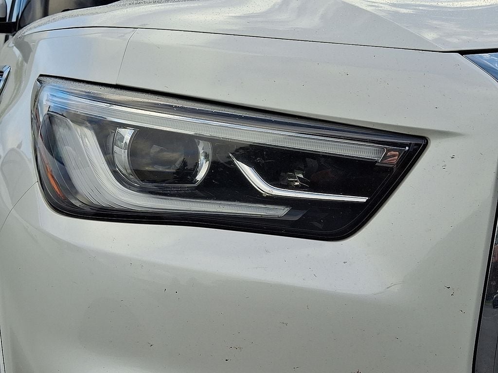 2018 INFINITI QX80 Base