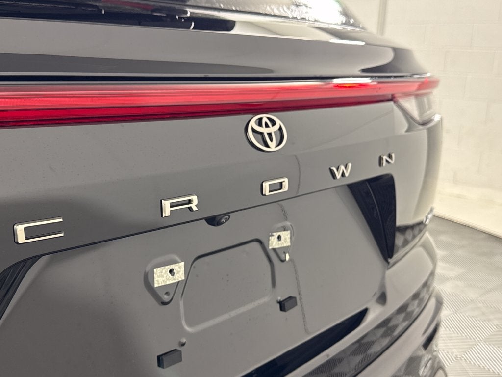 2026 Toyota Toyota Crown Signia XLE