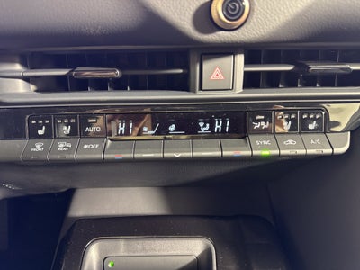 2026 Toyota Toyota Crown Signia XLE