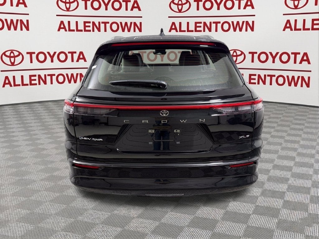 2026 Toyota Toyota Crown Signia XLE