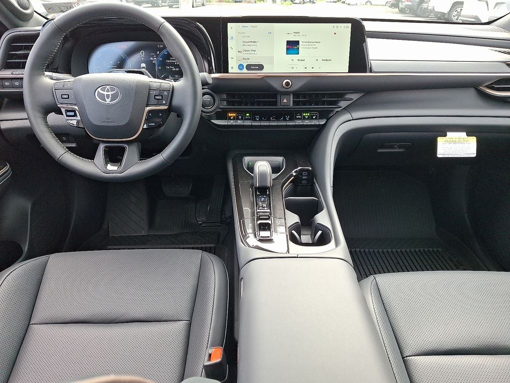 2026 Toyota Toyota Crown Signia Limited