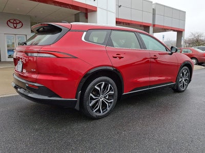 2025 Toyota CROWN SIGNIA XLE