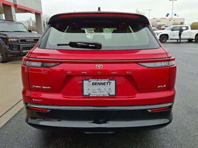 2025 Toyota CROWN SIGNIA XLE