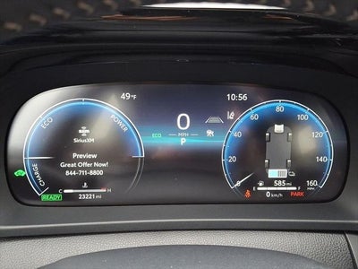 2025 Toyota CROWN SIGNIA XLE