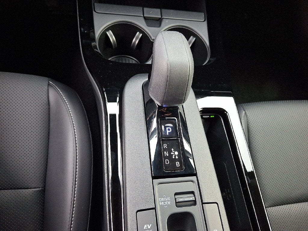 2027 Toyota Prius XLE