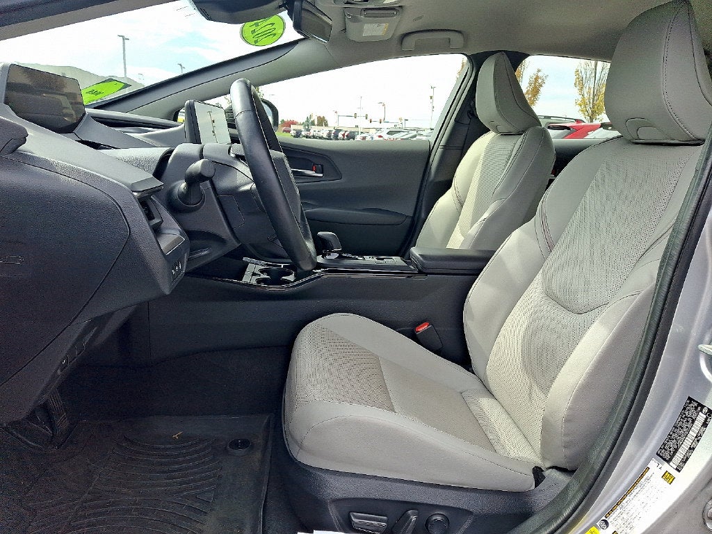 2024 Toyota Prius XLE