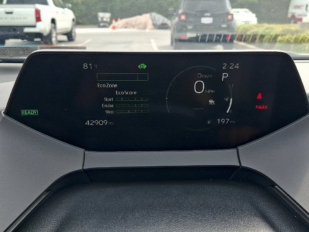 2024 Toyota Prius XLE