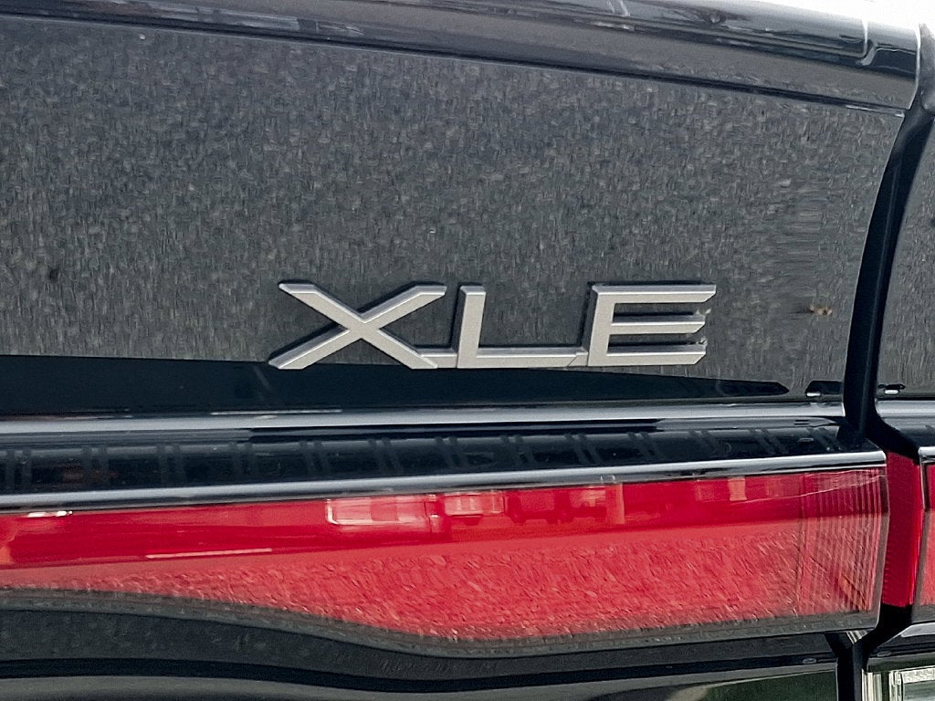 2024 Toyota Prius XLE