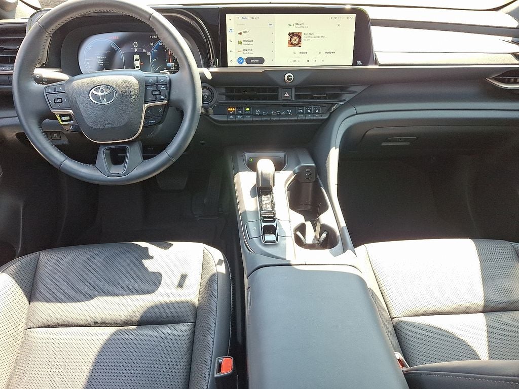 2023 Toyota Toyota Crown PLT Platinum