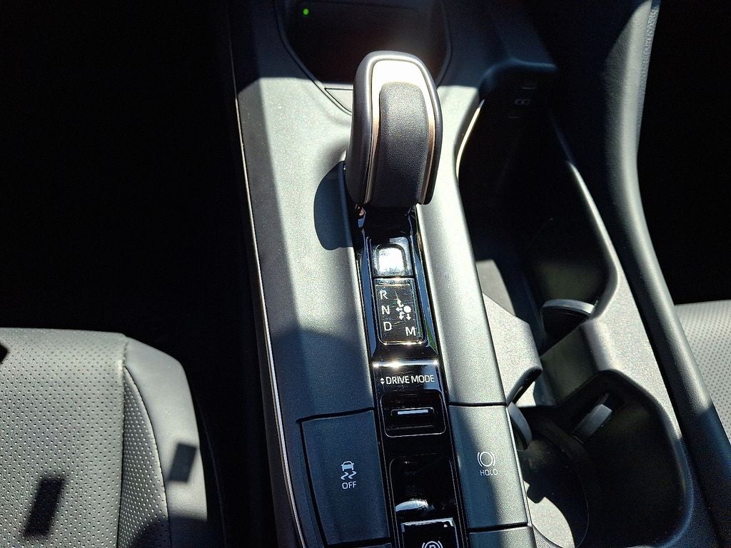 2023 Toyota Toyota Crown PLT Platinum