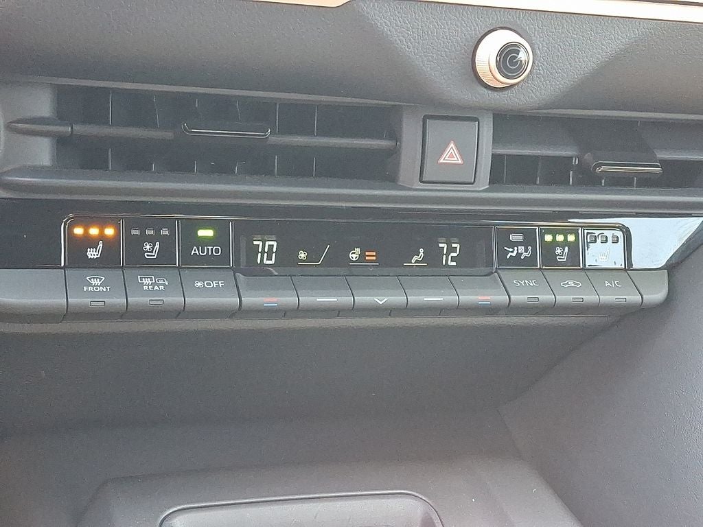 2023 Toyota Toyota Crown PLT Platinum