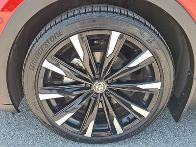 2023 Toyota Toyota Crown PLT Platinum