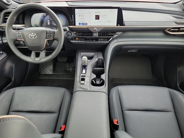 2023 Toyota Toyota Crown PLT Platinum