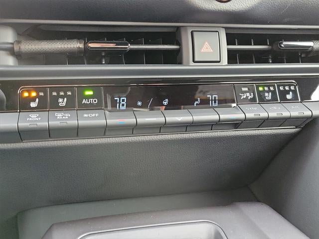 2023 Toyota Toyota Crown PLT Platinum