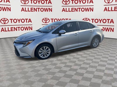 2025 Toyota Corolla Hybrid LE