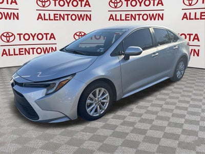 2025 Toyota Corolla Hybrid LE