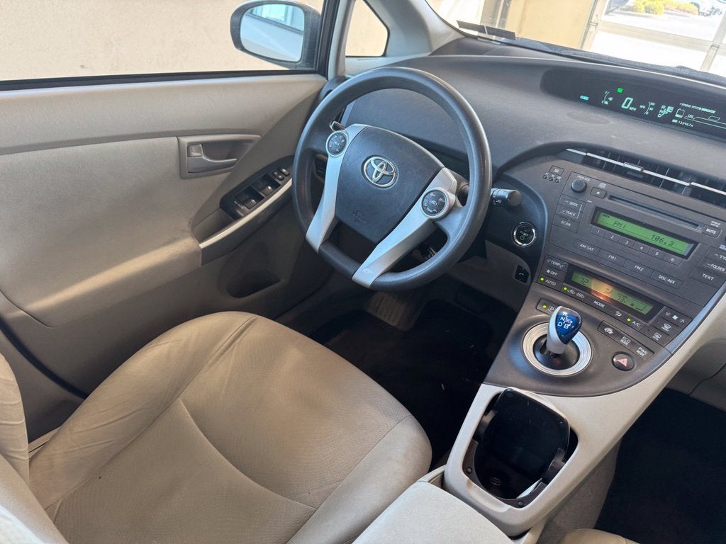 2010 Toyota PRIUS II