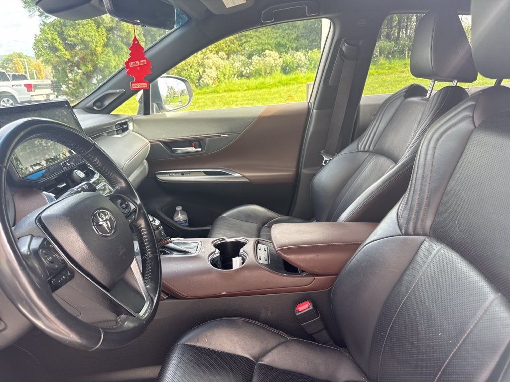 2021 Toyota Venza XLE