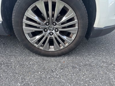 2021 Toyota Venza XLE