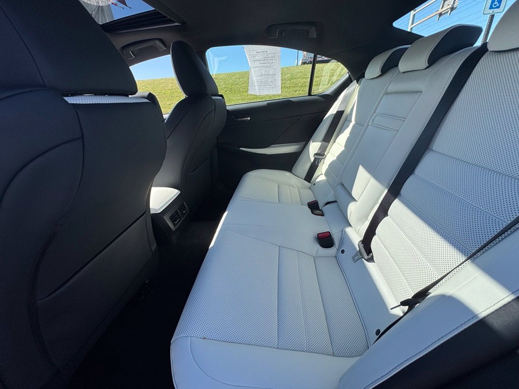 2025 Lexus IS 350 F SPORT