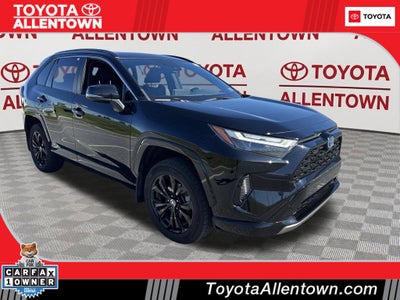 2022 Toyota RAV4 Hybrid SE