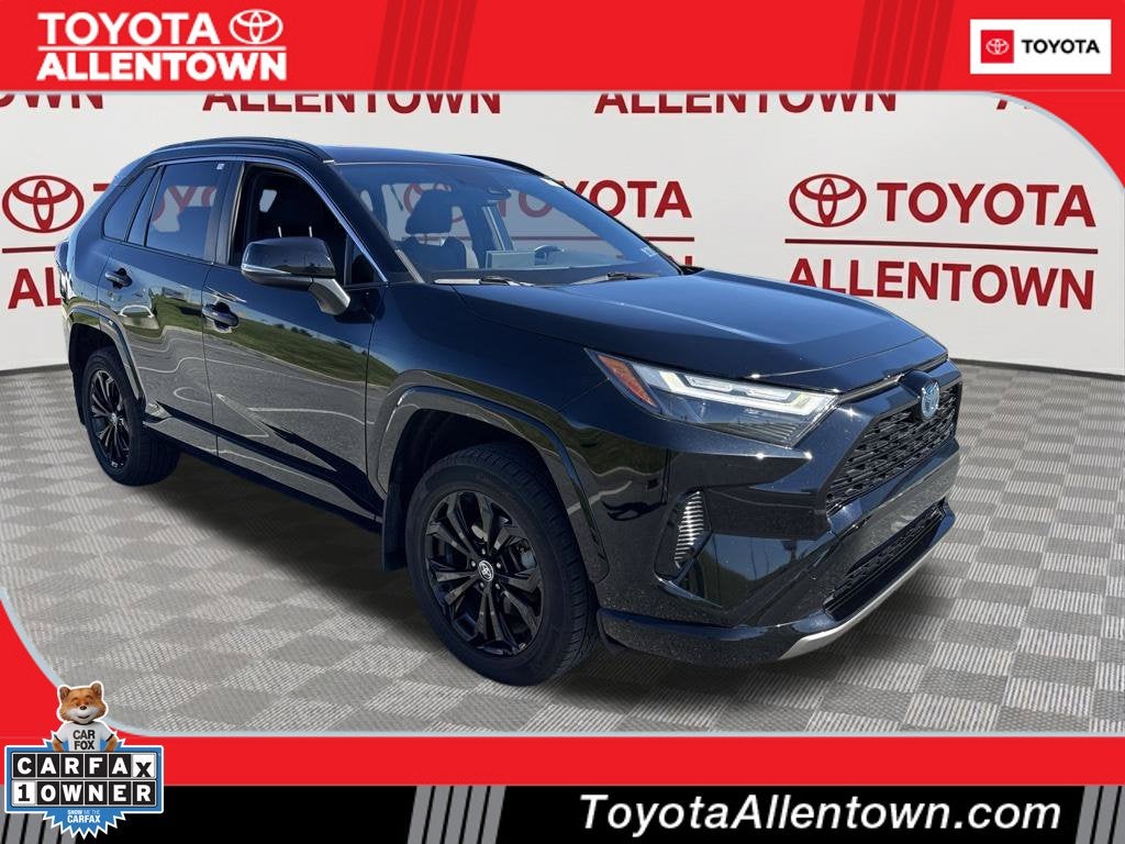 2022 Toyota RAV4 Hybrid SE
