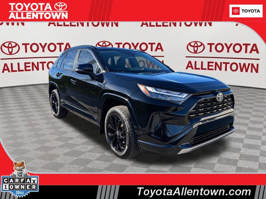 2022 Toyota RAV4 Hybrid SE