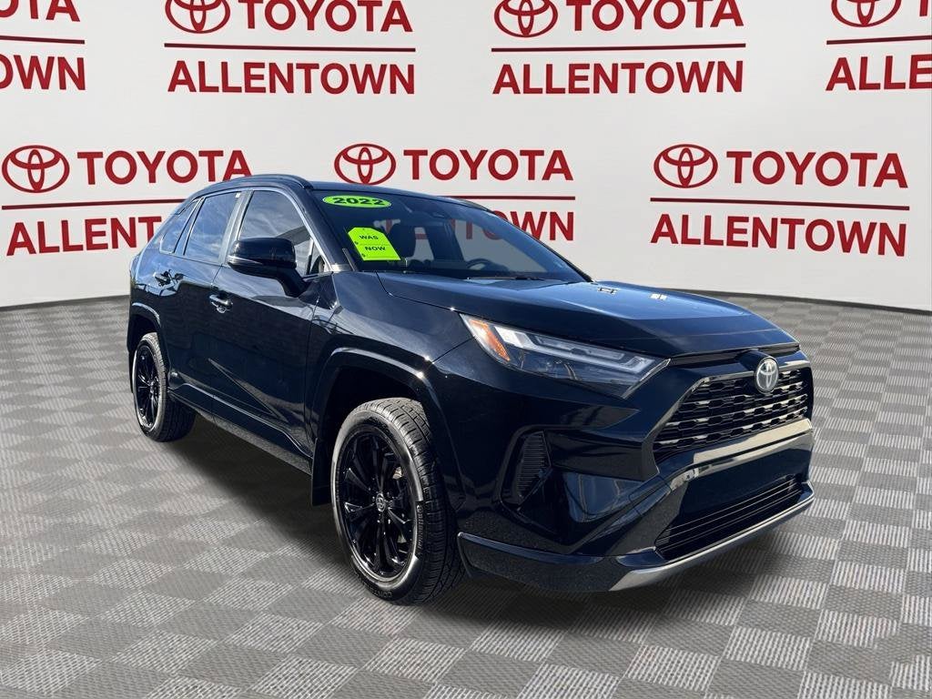 2022 Toyota RAV4 Hybrid SE