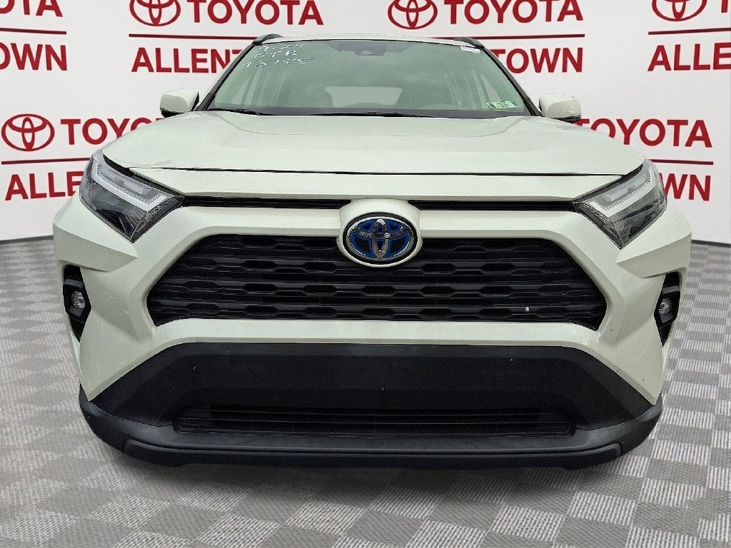 2022 Toyota RAV4 Hybrid XLE Premium